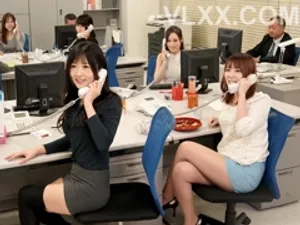 Lồn cháu múp quá cho chú mút một chút được không